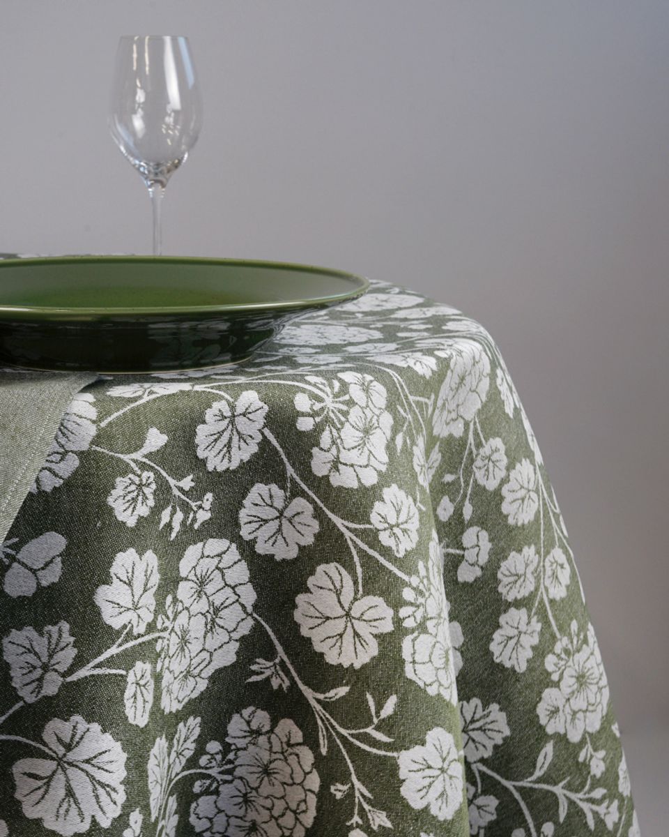 MÅRBACKA PELARGON duk